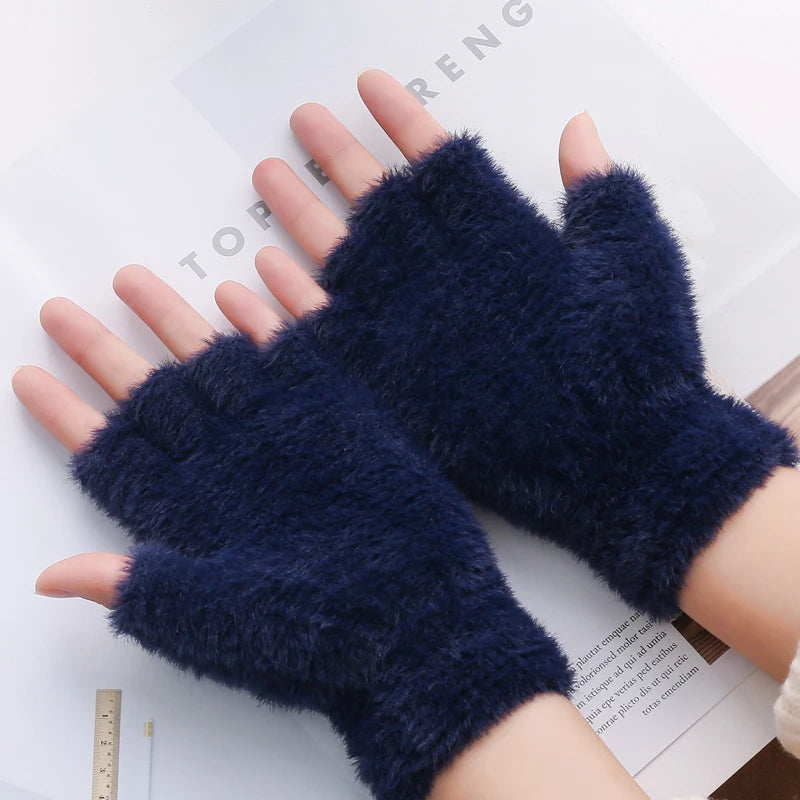 Fingerless Gloves for Girls with a Soft Half-Finger Design